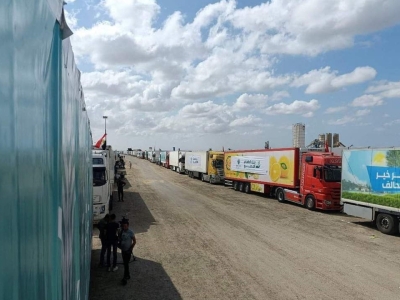 مصر: ۷۵ کامیون حامل کمک‌های بشردوستانه آماده ورود به غزه هستند
