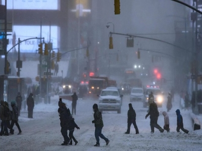 طوفان شدید زمستانی در نیویورک و اعلام وضعیت اضطراری