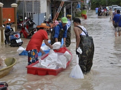 سیل در جنوب تایلند ده‌ها هزار نفر را آواره کرد