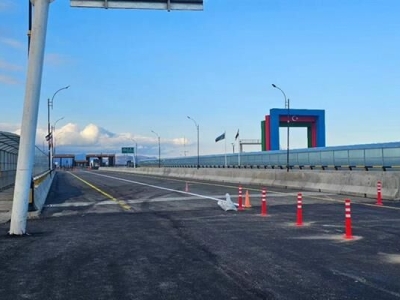 افتتاح پل مرزی اتومبیل‌رو آستارا با حضور معاون وزیر راه