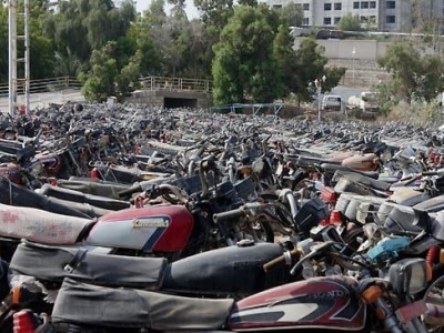 ۷۷۰۰ دستگاه موتورسیکلت توقیفی در قم فروخته شد