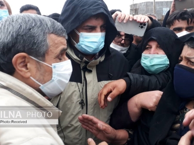 حواشی سفر احمدی‌نژاد به مناطق زلزله‌زده سی‌سخت 