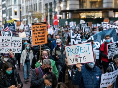 اعتراضات به نتیجه انتخابات در سراسر آمریكا