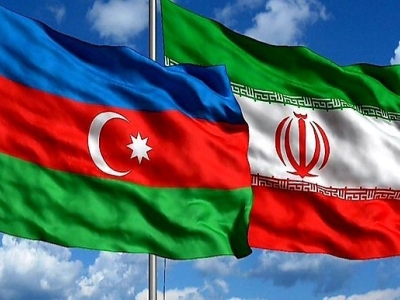 ایران و جمهوری آذربایجان سند همکاری نظامی و دفاعی امضا کردند
