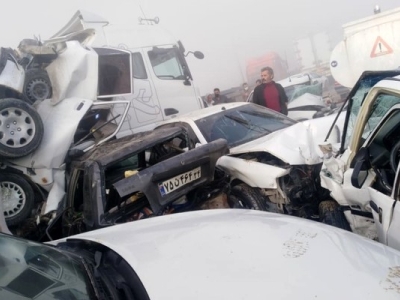 تصادف ۳۰ دستگاه خودرو در اتوبان قزوین - کرج