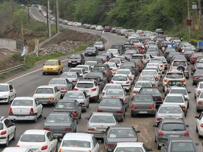 ترافیک سنگین در آزادراه تهران - شمال/اجرای محدودیت مقطعی