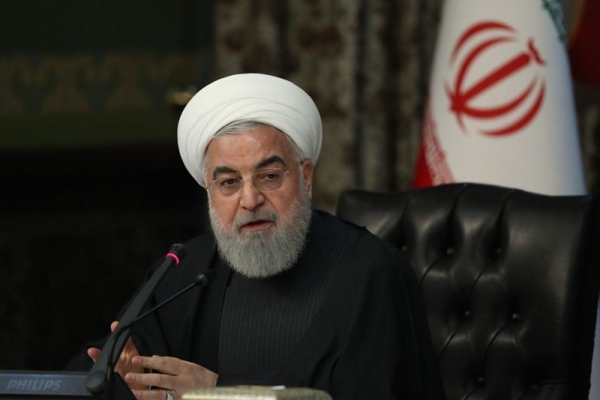 تقدیر روحانی از حضور 12 ساله علی لاریجانی در مجلس