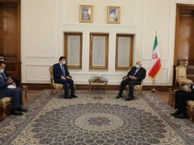 دیدار سفیران سوریه و ژاپن با ظریف در پایان ماموریتشان در تهران