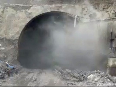 نجات کارگران محبوس در تونل پس از ۱۷ روز تلاش نفس‌گیر+تصاویر