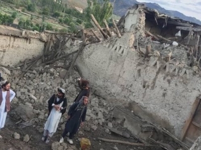 آمار جان باختگان زلزله در افغانستان از ۲۰۰۰ نفر فراتر رفت