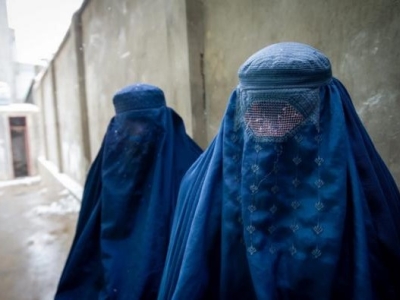 لازم الاجرا شدن تصمیم طالبان درباره نقاب مجریان زن اخبار تلویزیون