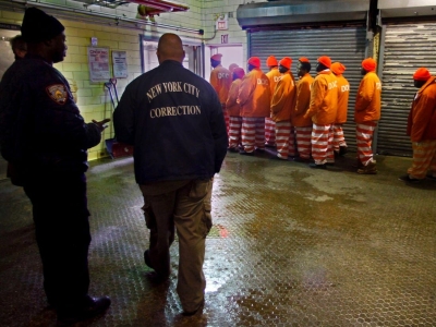 ابتلای ده‌ها نفر به کرونا در زندان‌های نیویورک