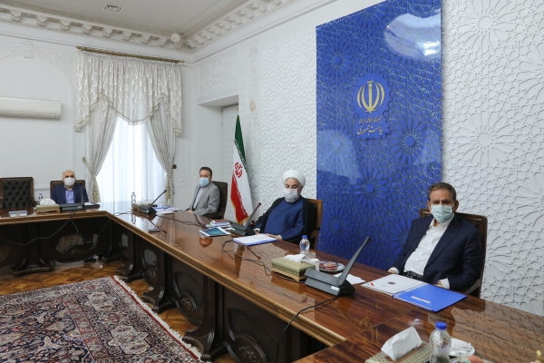 اداره کشور با کمترین اتکا به نفت، قدرت نمایی ایران در جنگ اقتصادی است/ تأکید بر نظارت جدی بر قیمت‌ها