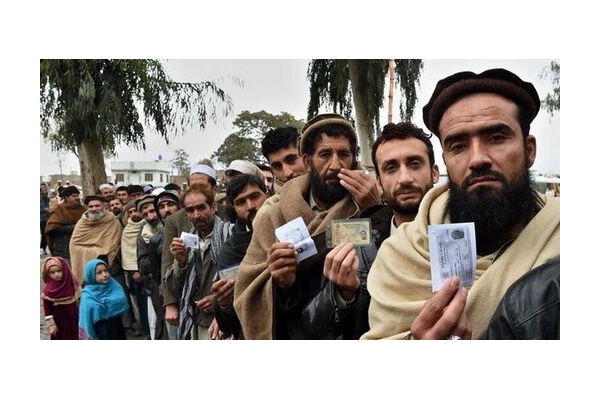 15 کشته بر اثر ازدحام برای دریافت ویزای پاکستان در افغانستان