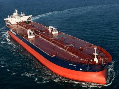 دو کشتی حامل ۳ میلیون بشکه نفت و میعانات ایران بزودی به ونزوئلا می‌رسند