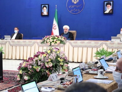 هشدار جدی روحانی به صادرکنندگان ارز/ فشارها بر دولت عادی نیست