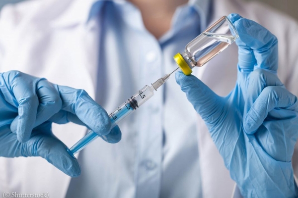 شروع واکسیناسیون در غزه با واکسن اهدایی مسکو و امارات 