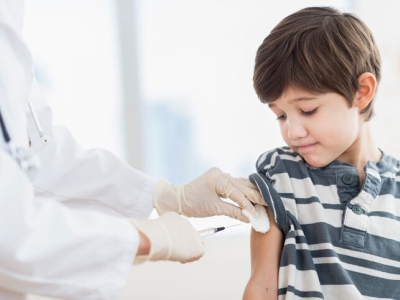 پیشنهاد واکسیناسیون کودکان ۵ تا ۱۱ ساله ارایه شد