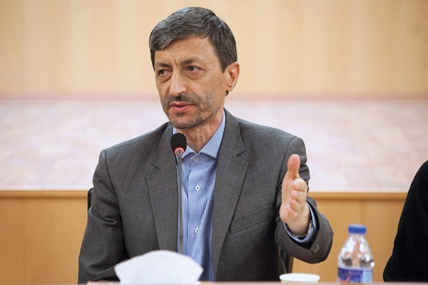 احمدی نژاد در ملک ۱۸۰۰ متری بنیاد مستضعفان در ولنجک مستقر است