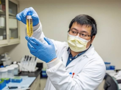 چین واکسن سینوفارم را تایید کرد