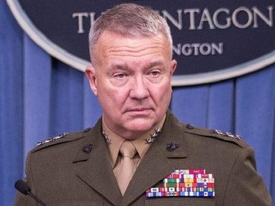 فرمانده آمریکایی: فشار حداکثری علیه ایران مولفه نظامی ندارد