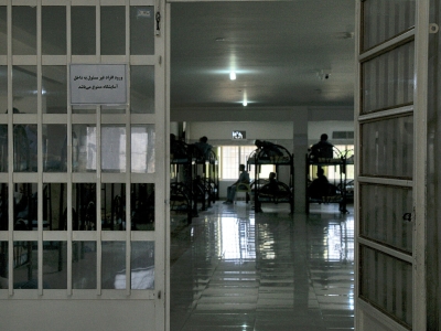 جلوگیری از ورود ‌مواد مخدر با «هلی شات» به زندان شیبان+عکس