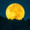 دومین «اَبَر ماه» سال، آسمانِ امشب را روشن می‌کند
