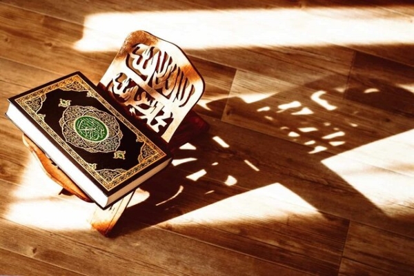 محفل قرآنی ماه رمضان در حرم امامزاده موسی مبرقع(ع)