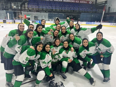 زنان هاکی روی یخ ایران نایب قهرمان آسیا شدند