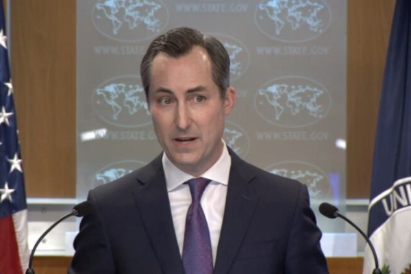 سخنگوی وزارت خارجه آمریکا: توانایی ارسال پیام به ایران را داریم