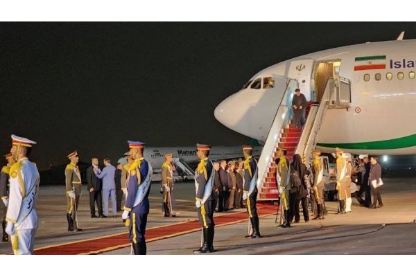 رییس جمهور به تهران بازگشت