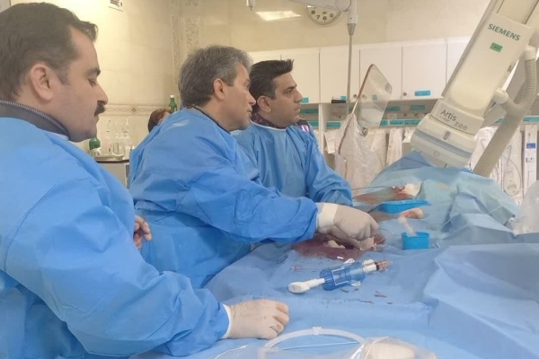 انجام جراحی نادر بر روی نوزاد ۱۲ روزه در کرمانشاه