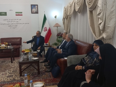بازدید امیرعبداللهیان از سفارت جمهوری اسلامی ایران در ریاض