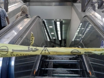 حادثه برای یک کودک در پله برقی مترو تهران