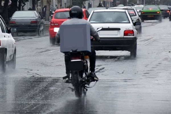 ممنوعیت تردد موتورسیکلت هنگام بارندگی در معابر شهری