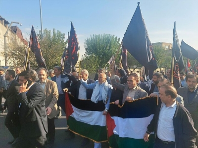 راهپیمایی نمایندگان مقابل مجلس در محکومیت جنایات رژیم صهیونیستی