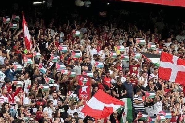 برافراشته شدن پرچم فلسطین در بازی سویا و رئال مادرید