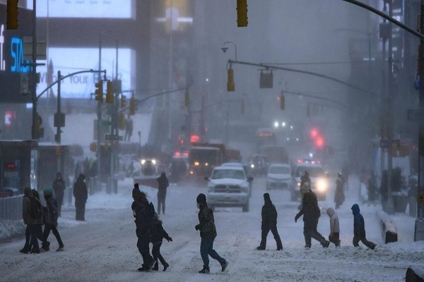 طوفان شدید زمستانی در نیویورک و اعلام وضعیت اضطراری