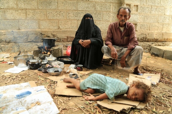 اقدام غیرانسانی آمریکا علیه ملت یمن/قطع کمک‌های برنامه جهانی غذا