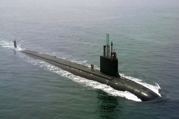 استقرار زیردریایی نیروی دریایی آمریکا در خلیج فارس