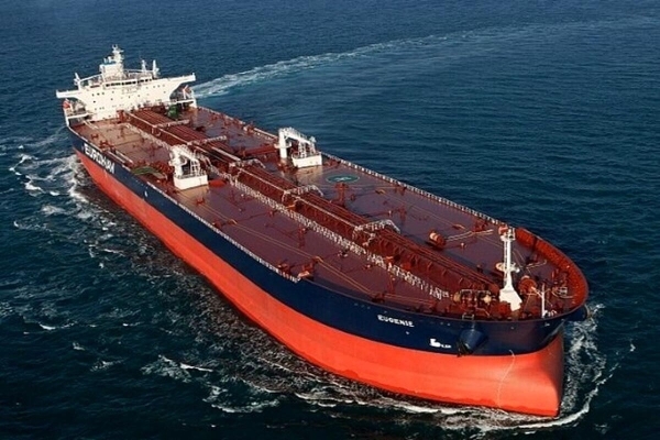 صادرات نفت ایران از ۱٫۵ میلیون بشکه در روز گذشت