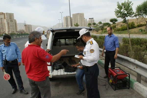 آغاز کنترل کنار جاده‌ای آلایندگی خودرو‌ها در تهران