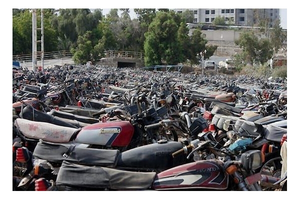 ۷۷۰۰ دستگاه موتورسیکلت توقیفی در قم فروخته شد