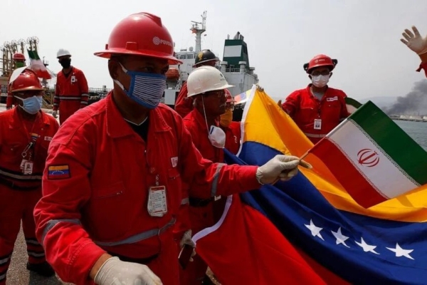 رویترز: ایران دو نفتکش دیگر برای ونزوئلا می‌سازد