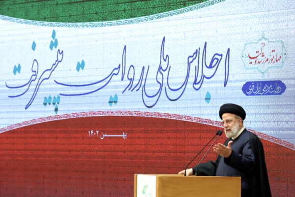 ملت ایران توقف‌ناپذیر است/امروز در جنگ اراده‌ها و جنگ روایت‌ها هستیم