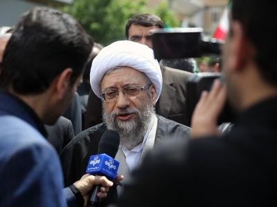 ملت ایران از هیچ تلاشی برای حفظ انقلاب اسلامی فروگذاری نمی کنند