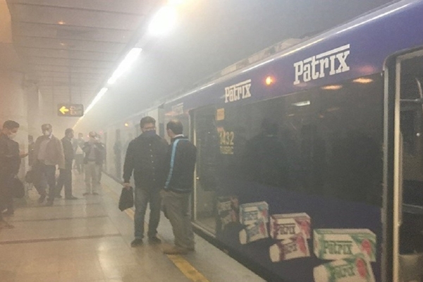 تکذیب انتشار دود غلیظ در متروی تهران