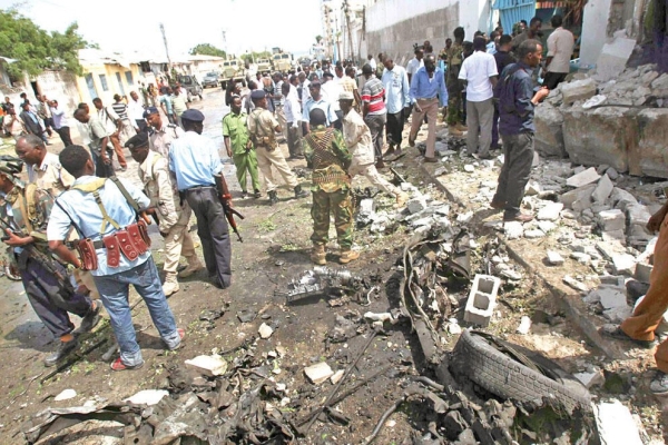 شمار کشته‌های انفجار در سومالی به ۱۰۰ تن افزایش یافت