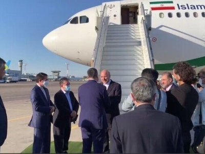 قالیباف با استقبال رسمی رئیس مجلس ازبکستان وارد تاشکند شد