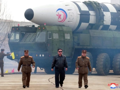 آزمایش موشک قاره‌پیما در کره شمالی + عکس و فیلم